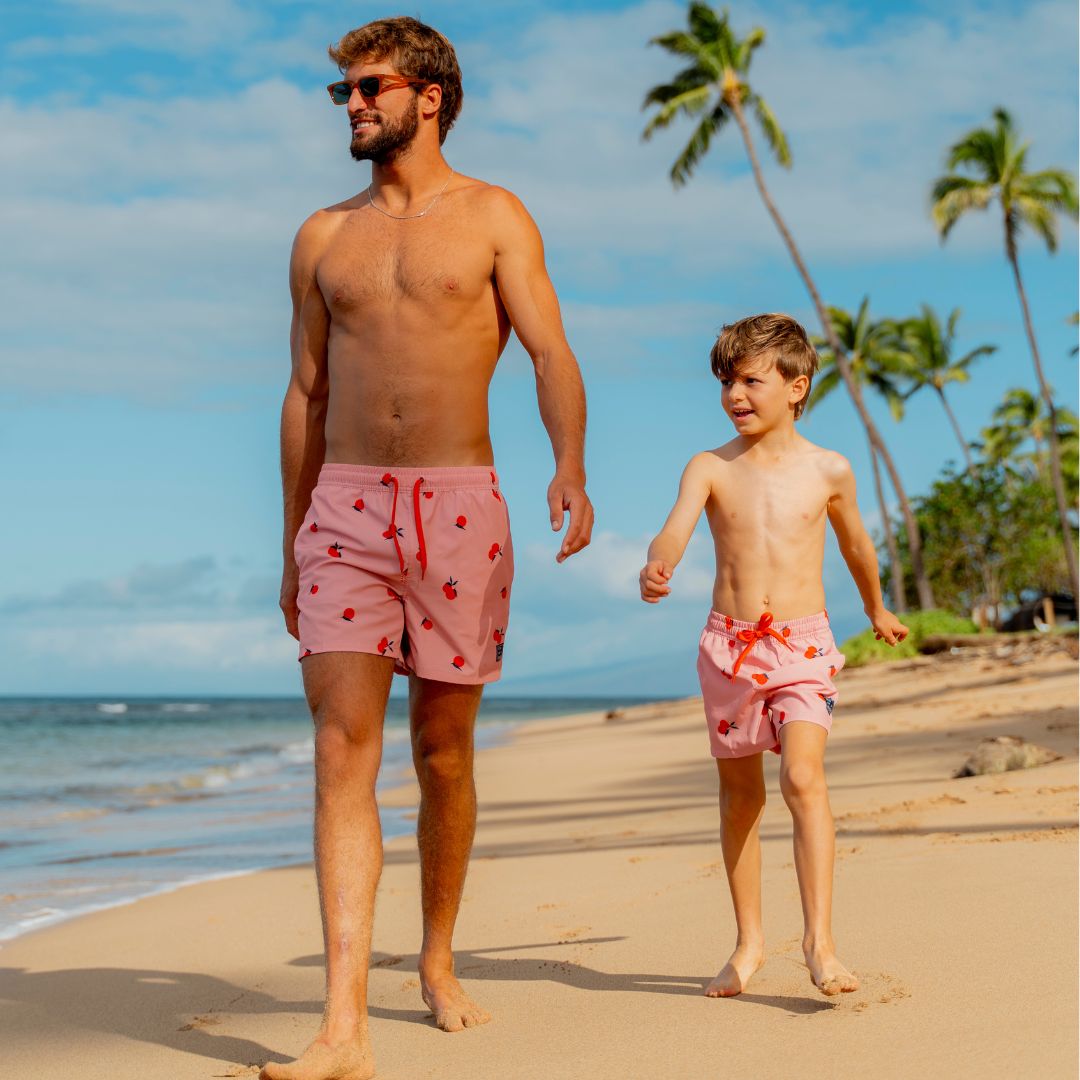 Orange, Orange, Badehosen für Vater und Sohn